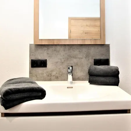 아파트 Bernadette By Interhome