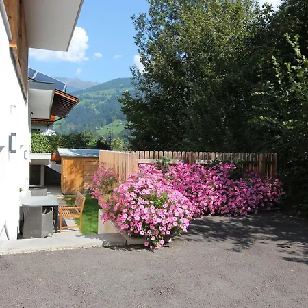 아파트 Bernadette By Interhome Aschau Im Zillertal